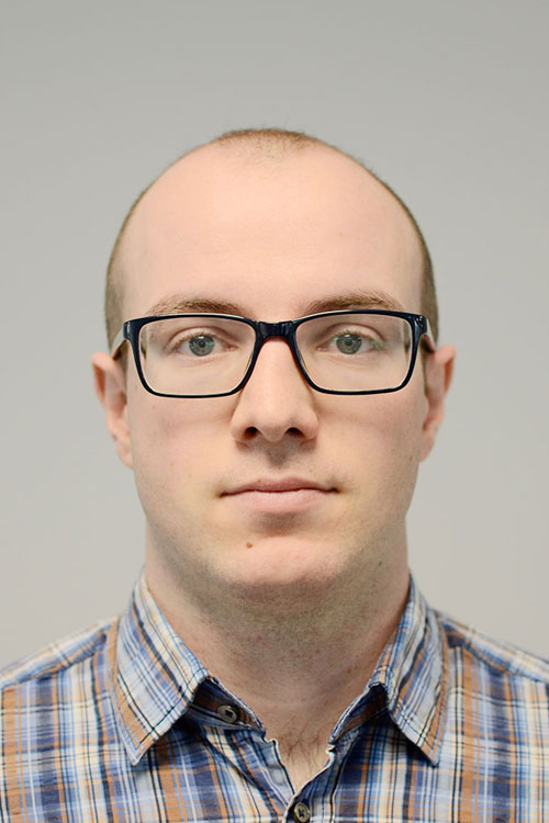 Dr Angus Laurenson
