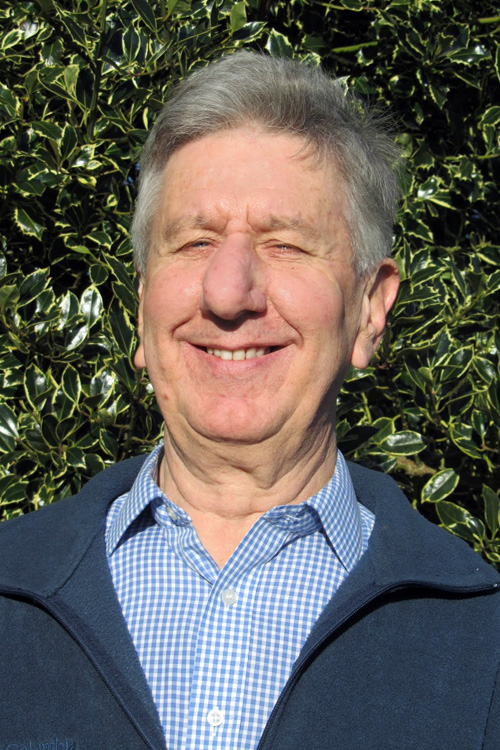 Dr Roger Harris