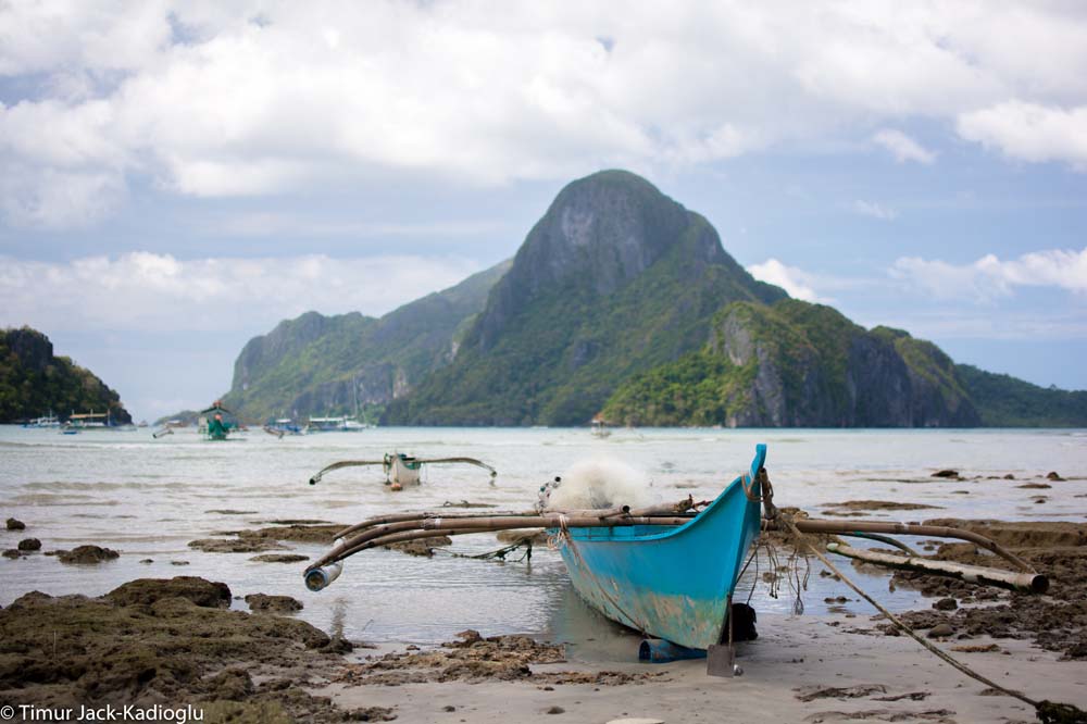 Ecosystem service provision by marine habitats in Southeast Asia